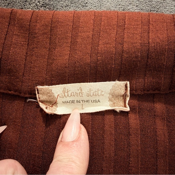 Altar'd State Rust Ribbed Crop Top - Picture 3 of 5